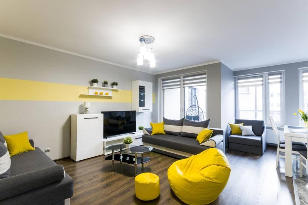 New Old Town - 54m2 - 6 Beds - New Bulding - Lift * Вроцлав