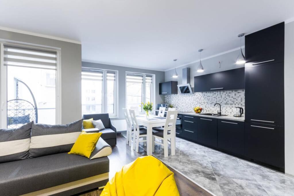 New Old Town - 54m2 - 6 Beds - New Bulding - Lift Вроцлав